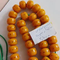 تسبیح کهربا تراش شلغمی و سندلوس خالدار سنگین