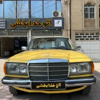 بنز ۲۳۰ دانشجویی