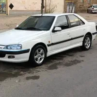 پژو ‌پارس سفید