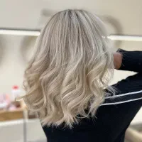 با یه رنگ موی خوب و اقتصادی حال خودتو خوب کن