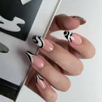 کاشت ناخن تخفیف ویژه
