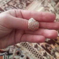 چند قطعه طلا|جواهرات|قم, نیروگاه|دیوار