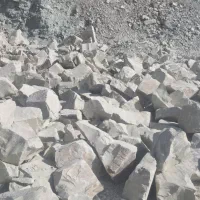 سنگ مالون سبز سنگ لاشه اجر ماسه سنگ فنداسیون|عمده‌فروشی|تهران, استخر|دیوار