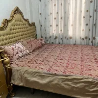 تخت سلطنتی