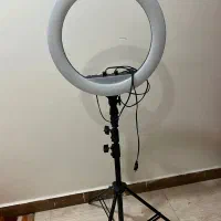 رینگ لایت ۱۸