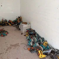 ابزار آلات استوک اصل . کیانی