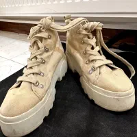 نیم بوت سایز ۳۹ ۴۰|کیف، کفش، کمربند|پردیس, فاز ۸|دیوار