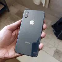 ایفون xs