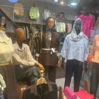 فروشنده خانم حرفه ای
