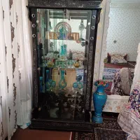 بوفه با وسایل داخلش