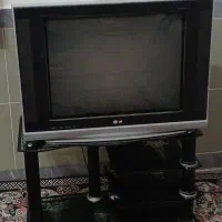 تلویزون و زیر تلویزیون