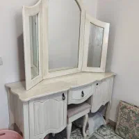 دراور و میز آرایشی