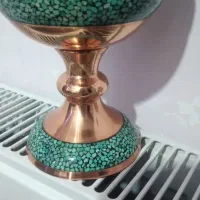 فروش تکی جاشکلاتی و گلدان مسی فیروزه کوب