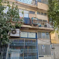 فروش طبقات اول و دوم آپارتمان با قیمت مناسب