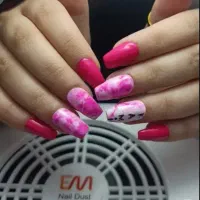 خدمات تخصصی کاشت ناخن با نازلترین قیمت.|خدمات آرایشگری و زیبایی|داران, |دیوار