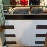 میز وویترین ام دی اف فروشگاهی