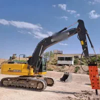 اجاره بیل مکانیکی زنجیری220 چکش و پاکت و کامیون