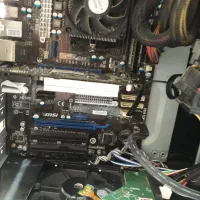 رم ۴ گیگ ۱۳۳۳ و کیبورد مکانیکی و کیبورد عادی|قطعات و لوازم جانبی رایانه|تهران, استخر|دیوار