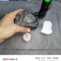 شهاب سنگ کربنی با سختی و چگالی بالا  (سکه قدیمی)