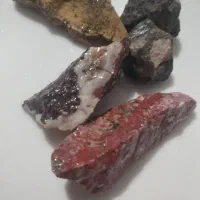 سنگ قیمتی