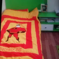 تخت و پاتختی