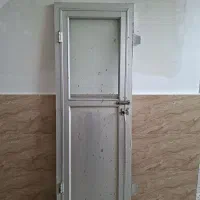 * درب آلمینیومی *