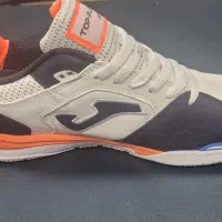 کتونی فوتسال جوما|کیف، کفش، کمربند|رشت, کاکتوس|دیوار