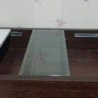 میز بسیار محکم و بادوام