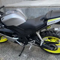 یاماها R15 مدل ۱۴۰۲ نقره‌ای کم‌کار