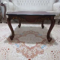 عسلی و جلو مبلی