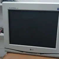 مانیتور ۱۷ اینچ