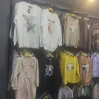 واگذاری مغازه با کلیه ی اجناس و تجهیزات و دکور|عمده‌فروشی|شاهین‌شهر, فردوسی|دیوار