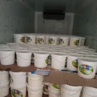 پنیر فله،سطل و‌حلب