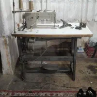 ۲ عدد چرخ خیاطی دو پایه و راسته دوز