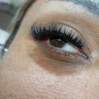 ناخن۱۹۰کاشت مژه باماندگاری یکماه ۱۹۰ لیفت۲۵۰