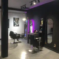 اجاره اتاق تاتو و صندلی آرایشگاه در سالن زیبایی|خدمات آرایشگری و زیبایی|تهران, ازگل|دیوار
