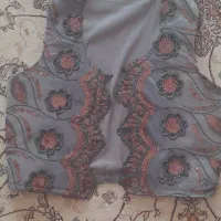 سلطه ساتن سیمدوزی وسخمه طوسی|لباس|مریوان, |دیوار