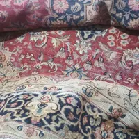 قالی کرمونی خیلی سال کارکرده