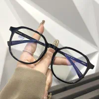 عینک طبی و آفتابی شیک و ترند زنانه مردانه فقط ۱۹۸ت