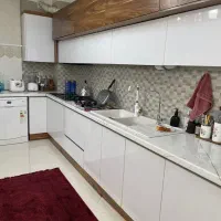 ۱۰۲ متر در یکی از بهترین کوچه های ۲۲ بهمن غرق نور|فروش آپارتمان|ساوه, |دیوار