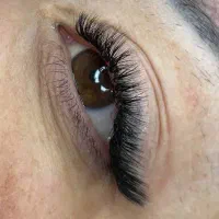 اکستنشن مژه کاشت مژه وکاشت ناخن|خدمات آرایشگری و زیبایی|شیراز, محراب|دیوار