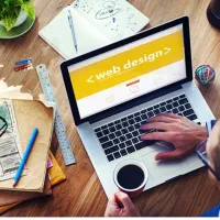 مدیر و کارشناس فروش خانم