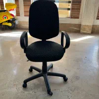 صندلی چرخی