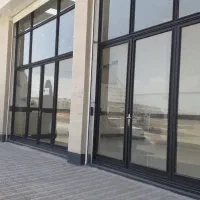 تجاری در شهرک دادگستری بر خیابان مسکن ملی
