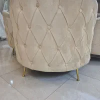 ۴ عدد مبل تکی طرح چستر ، جنس مخمل و نوار طلایی|مبلمان خانگی و میز عسلی|شیراز, زرگری|دیوار