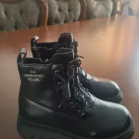 نیم بوت دخترونه سایز۳۲|کیف، کفش، کمربند|تهران, تهرانپارس جنوبی|دیوار