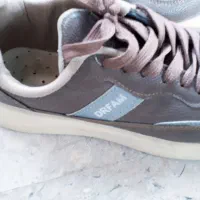 کفش کتانی نو|کیف، کفش، کمربند|شاهرود, |دیوار