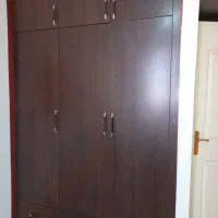 کمد دیواری بسیار تمیز