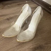 کفش پاشنه بلند شفاف