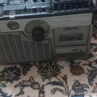 رادیو و ضبط ژاپنی قدیمی در حد نو